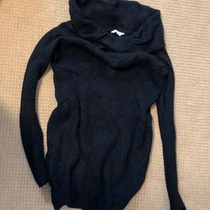 Turtle neck sweater
